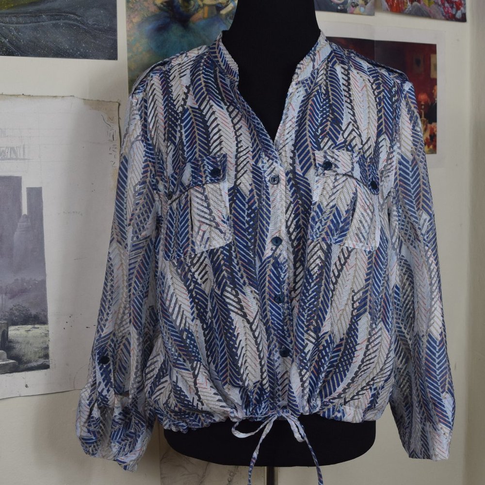 LARK LANE sheer lightweight blue pattern button-up